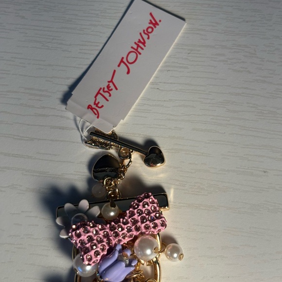 Betsey Johnson charming Gold and Pink Beaded Bracelet - Picture 8 of 12